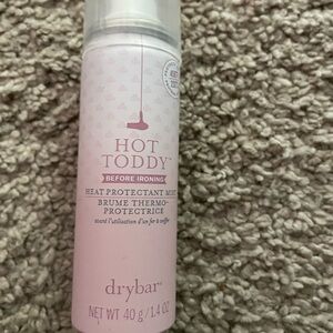 Drybar Hot Toddy Heat Protectant Mist in Pink